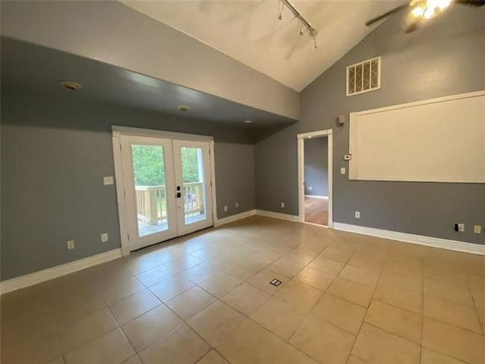 Living Room - 22231 Prats Rd
