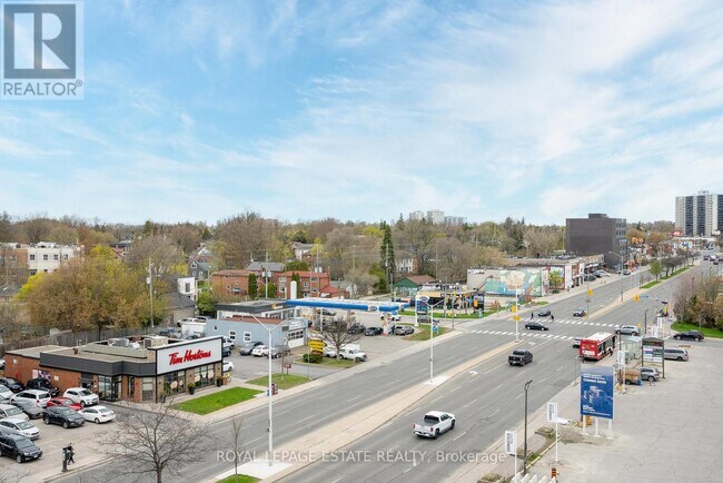 Building Photo - 22 E Haven Dr