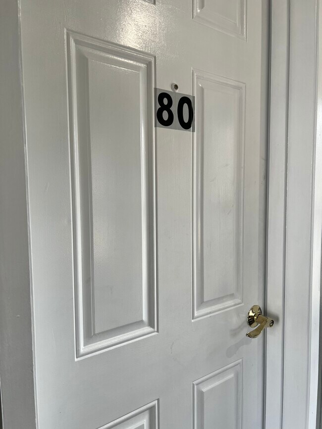 Foto del edificio - 80 Cherry St