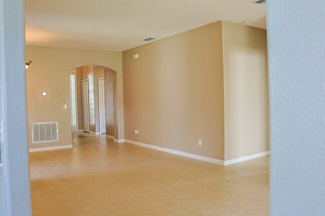 Foto del edificio - Lovely 3/2 in the gated Sunset Ridge Commu...