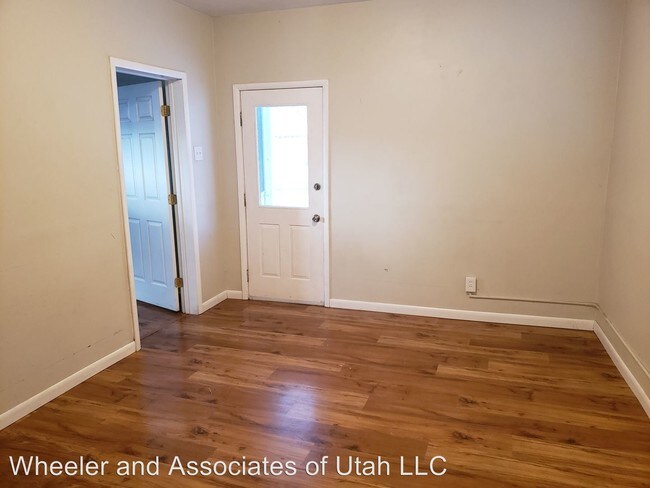 Building Photo - 2 br, 1 bath House - 1071 Sullivan Rd.