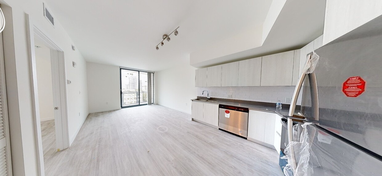 Photo - Nine Hollywood Apartments