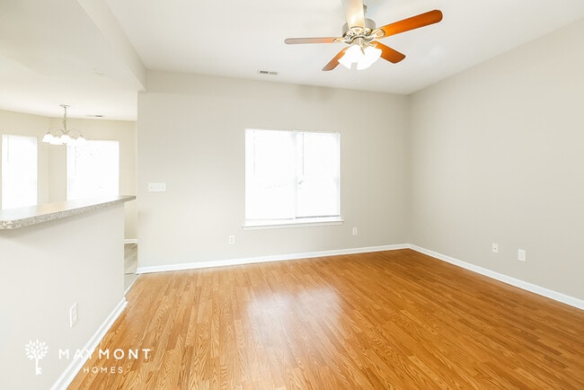 Building Photo - 1928 Bromwich Rd