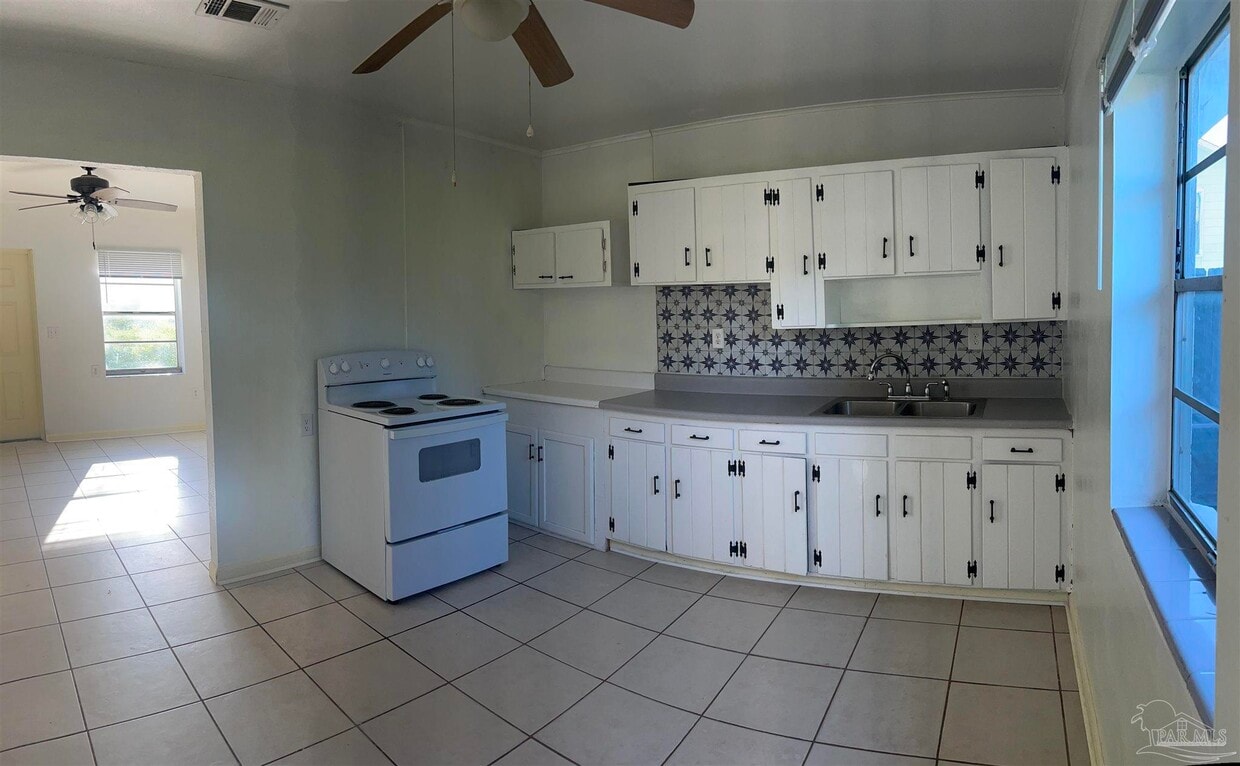 Foto principal - 2609 W Gadsden St