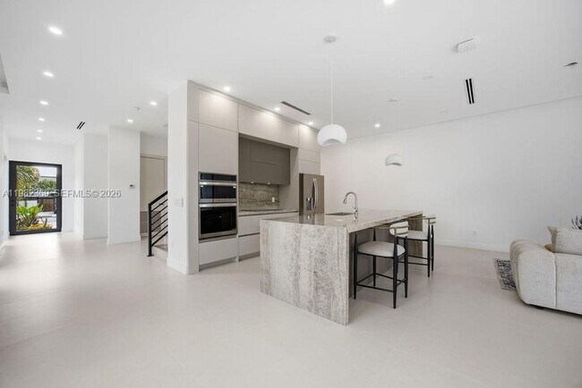 Photo - 1321 NE 13th Avenue 1321, Fort Lauderdale, FL 33304 House