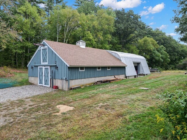 Foto del edificio - 123 Pond St