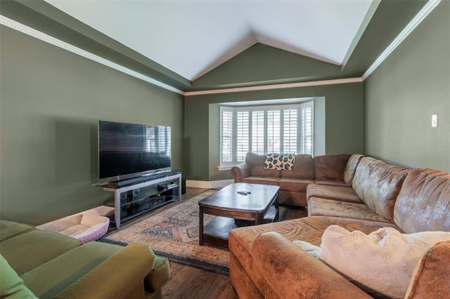 Foto del edificio - 6228 Crestmont Dr