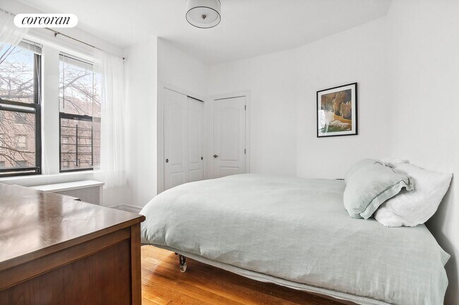 Foto del edificio - 7825 4th Ave