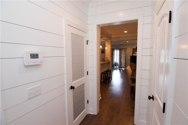 Foto del edificio - 509 Mariners Cir