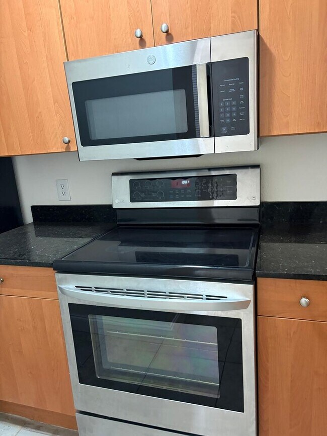 Foto del edificio - Beautiful Condo in Verano Delray