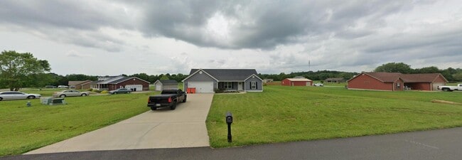 Building Photo - 196 Clearfield Dr