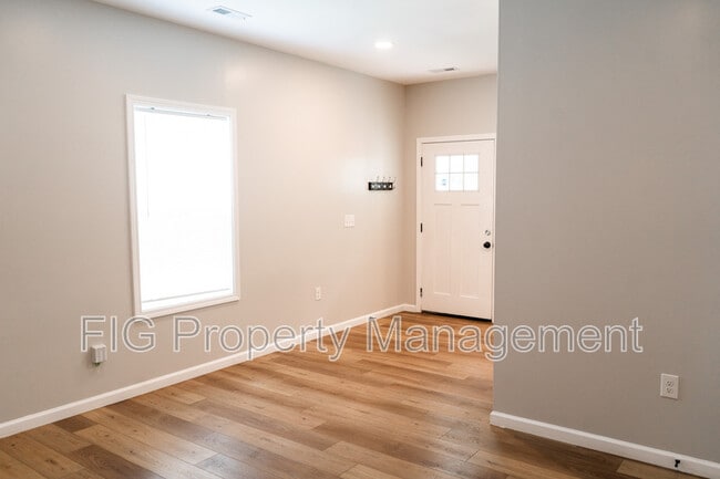 Building Photo - 4108 Mountain Trek Way