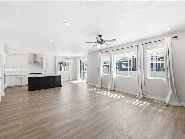 Building Photo - 1681 S 1110 E