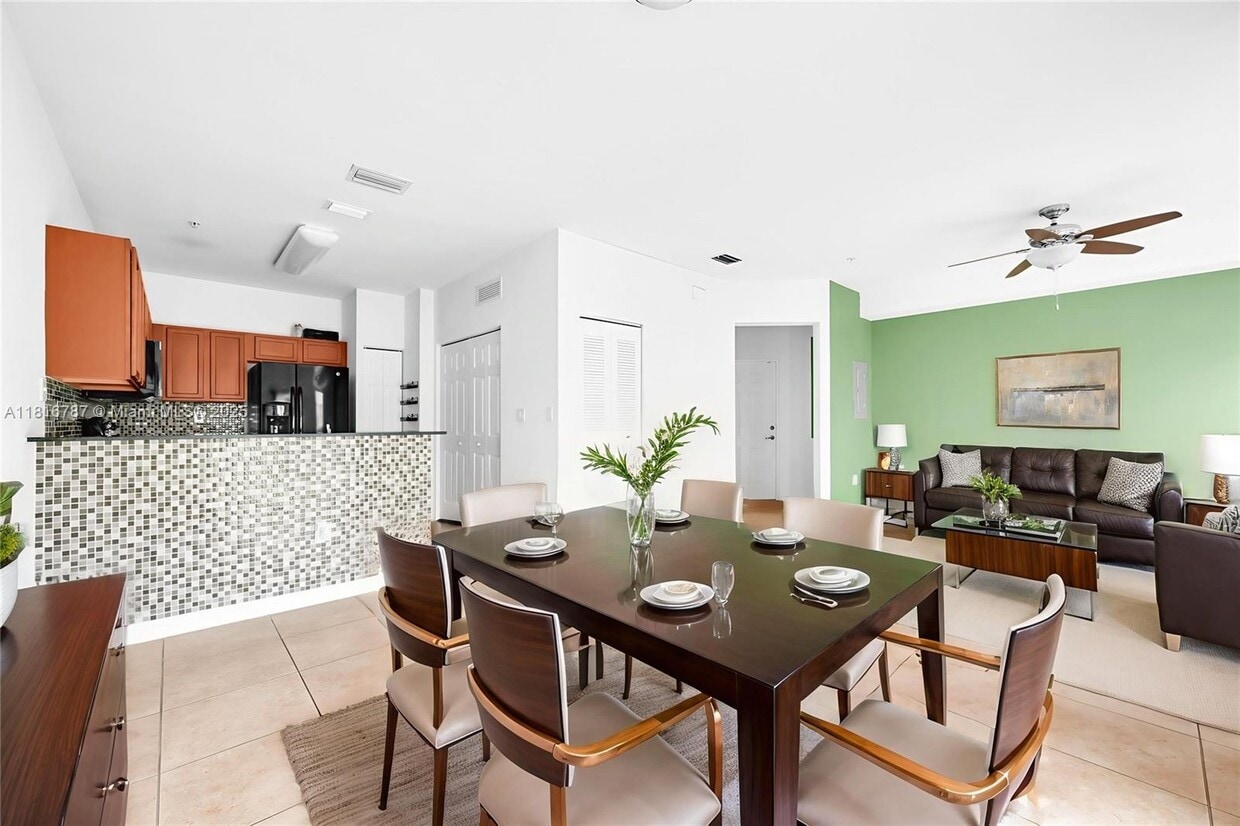 Foto principal - 10870 NW 88th Terrace