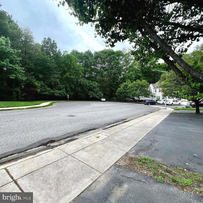 Primary Photo - 4430 Somerset Ln