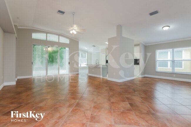 Building Photo - 30916 Burleigh Dr