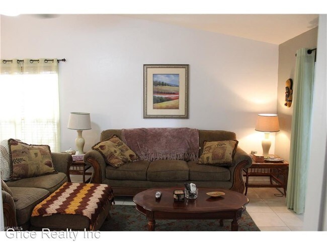 Building Photo - 2 br, 2 bath  - 12263 Londonderry Ln