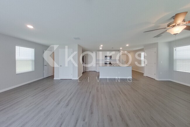 Foto del edificio - 8597 SW 44th Ct