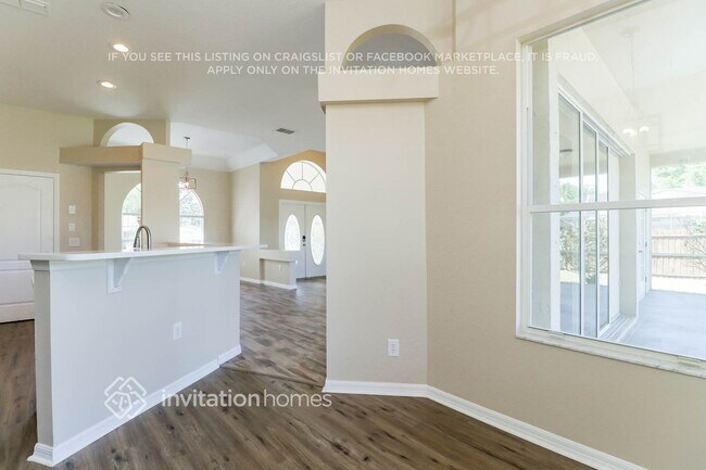 Foto del edificio - 4924 Canterbury Dr