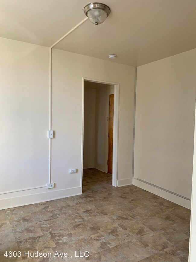 Foto del edificio - 4603 Hudson Ave