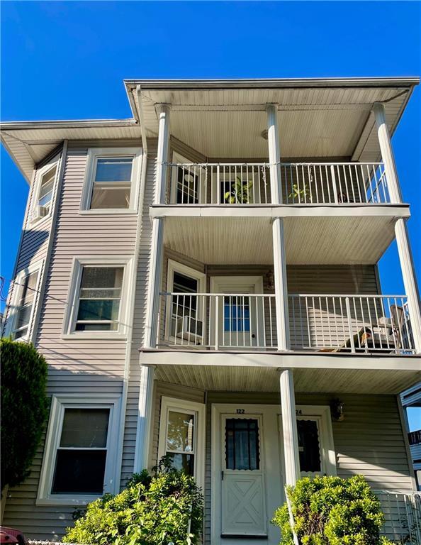 122 Paradis Ave Unit 3R, Woonsocket, RI 02895 Room for Rent in Woonsocket, RI