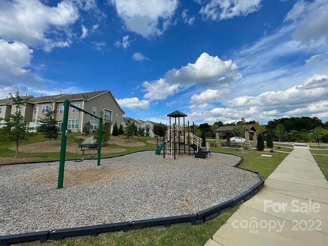 Building Photo - Room in 3 Bedroom Townhome at Harris Bay Rd