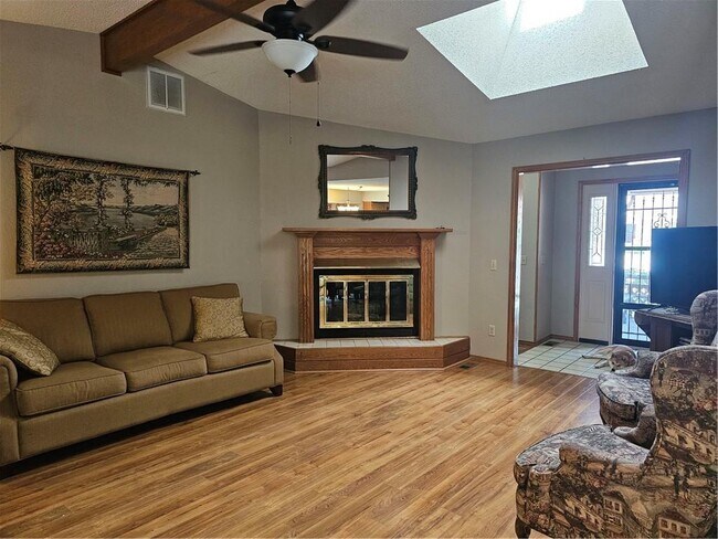 Foto del edificio - 11 Deddington Dr