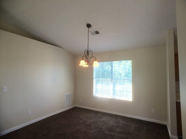 Building Photo - 4145 Riverbank Ct