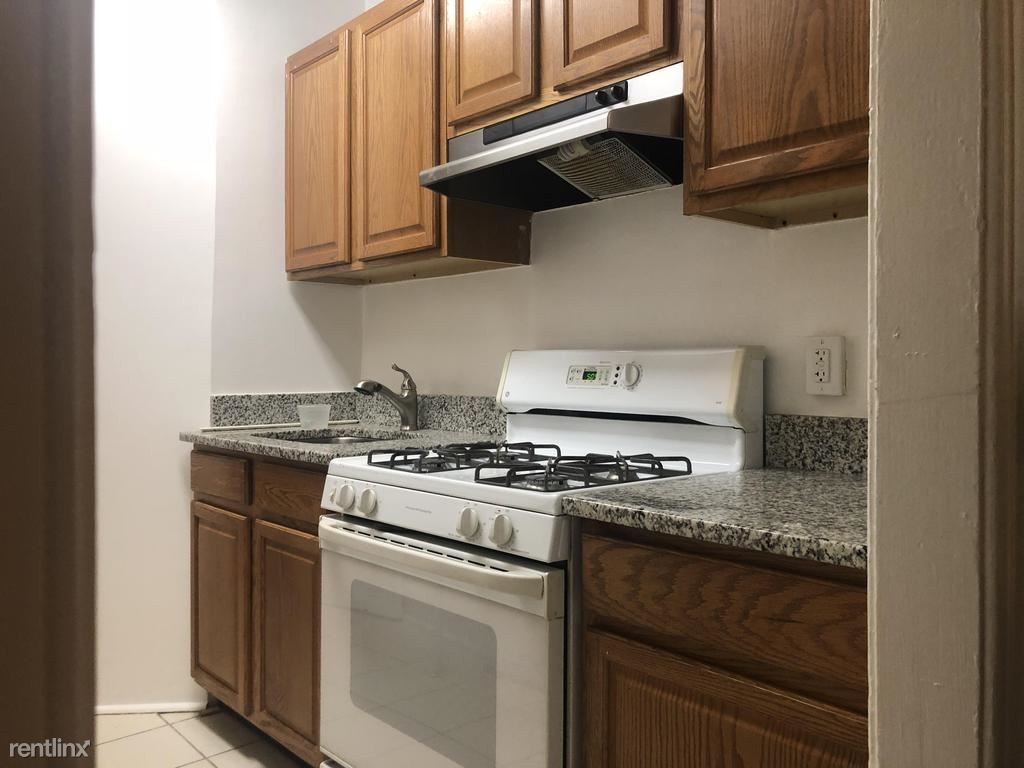 Primary Photo - 5324 4th St NW