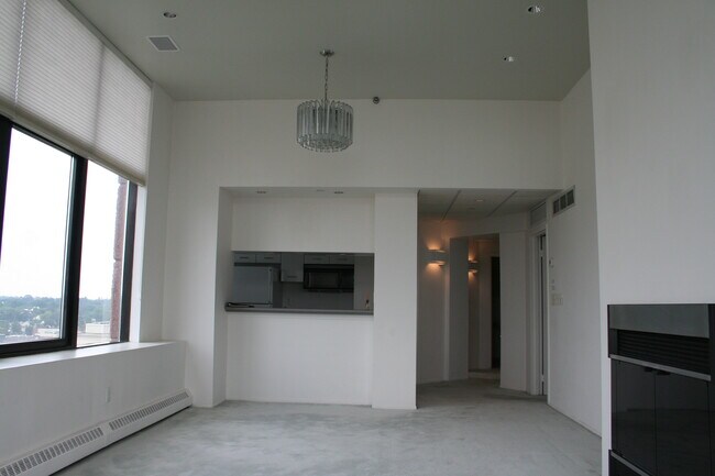 Dining - 4 Martine Ave