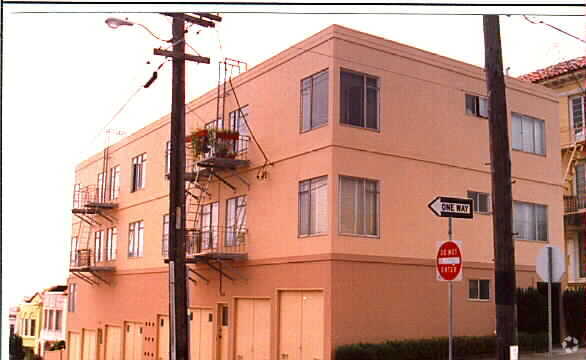 Building Photo - 7601 Geary Blvd