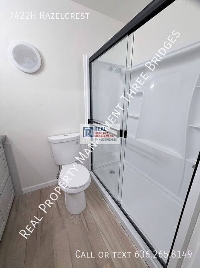 Building Photo - 7422H Hazelcrest-