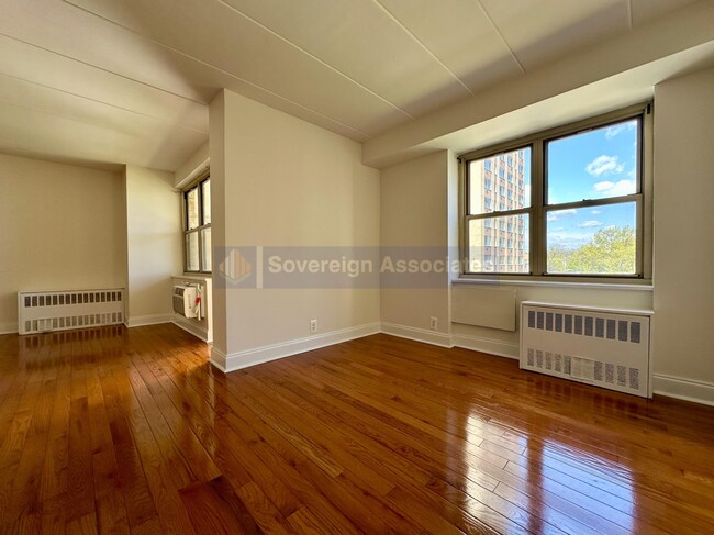 Foto del edificio - 111 N 3rd Ave