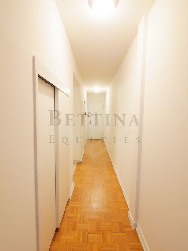 Foto del edificio - 171 E 89th St