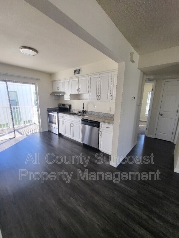 Foto del edificio - 7450 35th St N