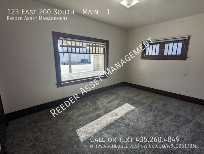 Building Photo - 123 E 200 S