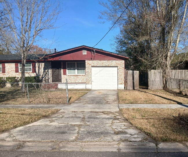 Building Photo - 7471 John F Kennedy Dr W