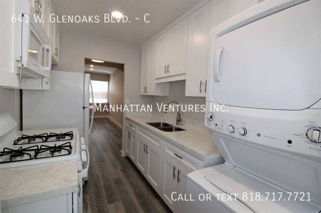 Foto del edificio - 641 W Glenoaks Blvd