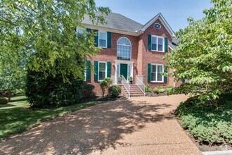 Building Photo - 209 Saddlebridge Ln