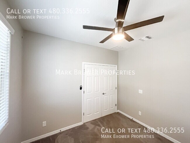 Foto del edificio - 9829 E Solstice Ave