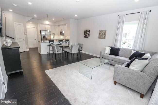 Building Photo - 20464 Taft Terrace