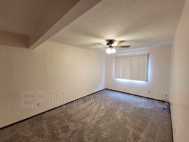 Building Photo - 1625 Seminole Ave NW