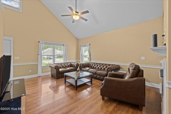 Foto del edificio - 275 Station House Rd