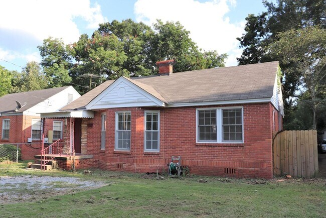 Foto del edificio - 2- Bedroom Bungalow Beauty