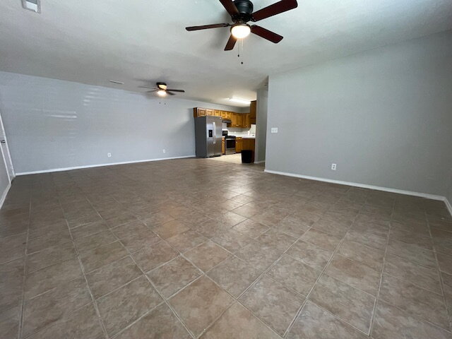 Foto del edificio - 1679 N Saddlehorn Ave