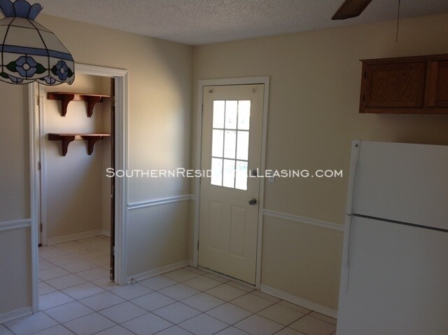 Foto del edificio - 10570 Bridge Creek Dr