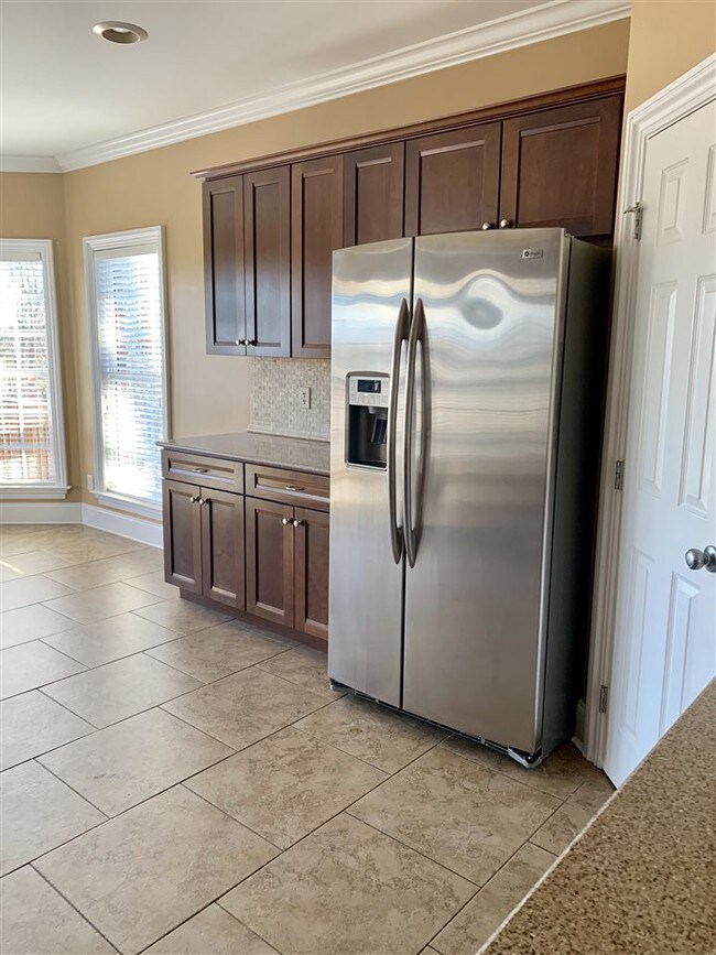 Foto del edificio - 5775 Carrington Lake Pkwy