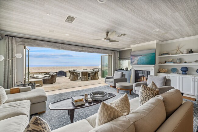 Building Photo - 4807 Seashore Dr