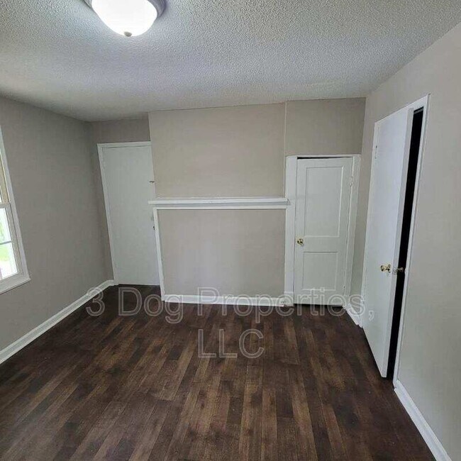 Foto del edificio - 1409 Bradt St