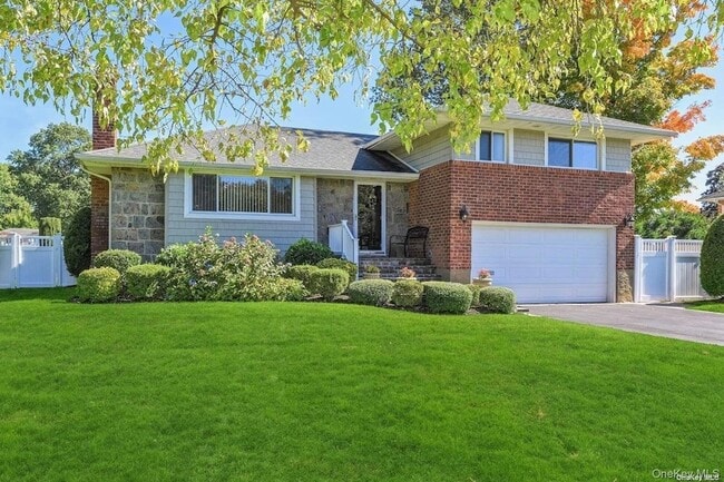 Photo - 41 Eaton Rd House